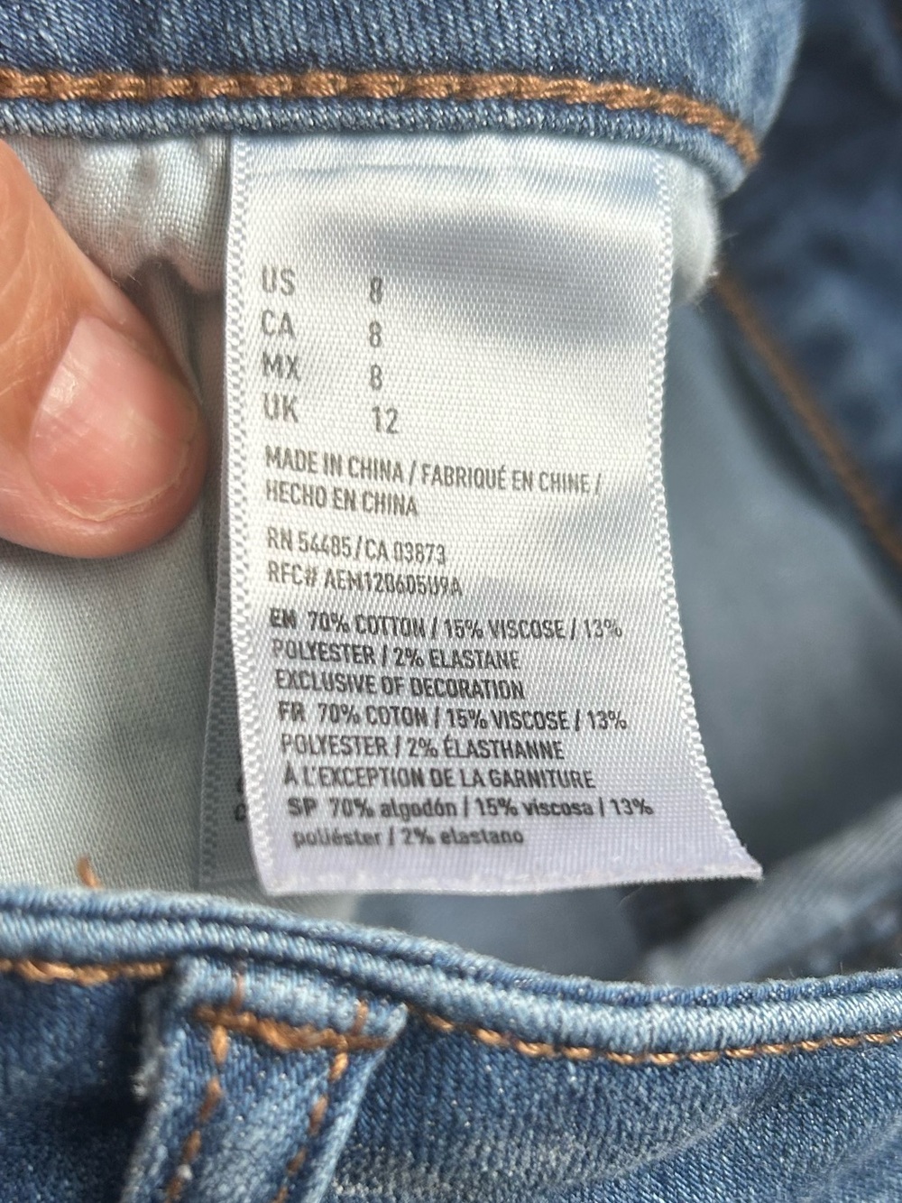 American Eagle Super Stretch Cutoff Denim Jeans size 8 - Picture 3 of 7